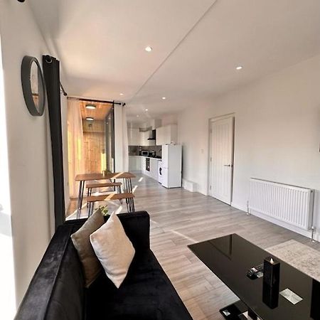 Stratford Apartment With Balcony Londres Exterior foto